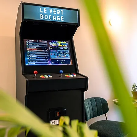 מלון Logis & Restaurant Le Bocage 3*