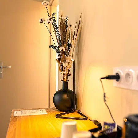 Logis & Restaurant Le Bocage מלון 3*