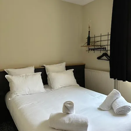 Hotel Logis & Restaurant Le Bocage