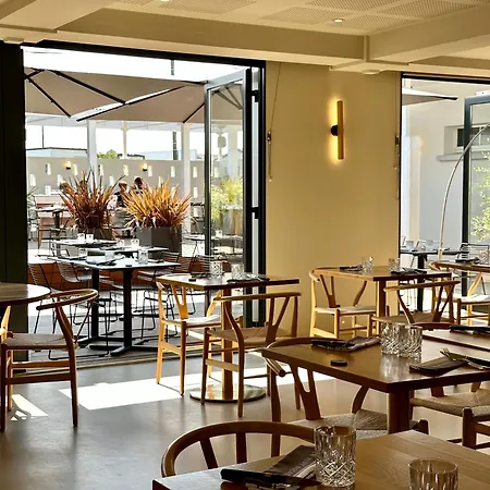 酒店 Logis & Restaurant Le Bocage 弗兰奎维尔-圣皮尔