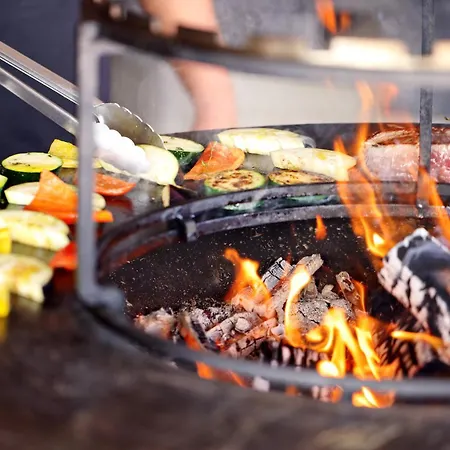 Hotel Logis & Restaurant Le Bocage