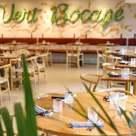 Logis & Restaurant Le Bocage Hotel