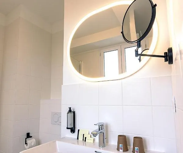 Hotel Logis & Restaurant Le Bocage