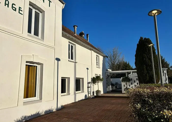 Logis & Restaurant Le Bocage Hotel Franqueville-Saint-Pierre