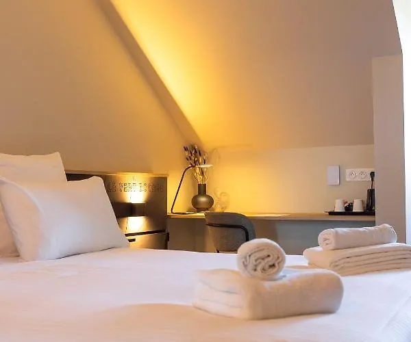 Hotel Logis & Restaurant Le Bocage 3*