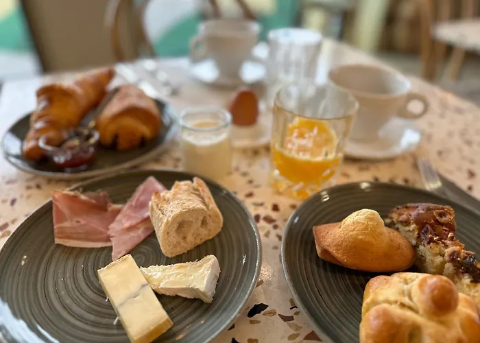 Logis & Restaurant Le Bocage Hotel 3*